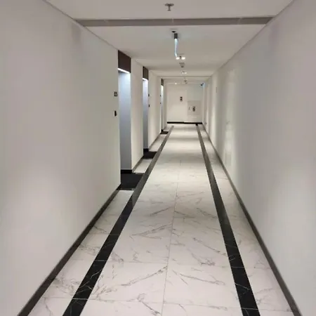 Appartamento Hanza Tower - 22 Jacuzzi & Pool & Sauna *